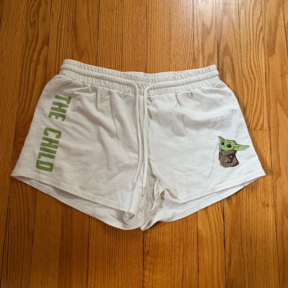 Star Wars White and Green Athletic Shorts